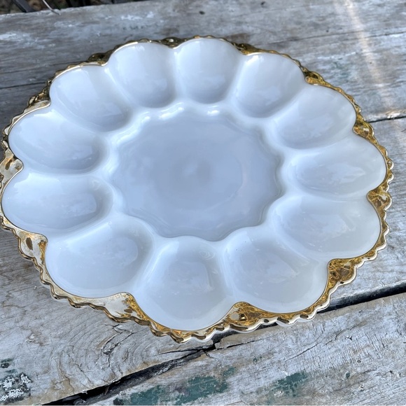 Deviled egg platter white gold trim vintage serving tray - Picture 3 of 6